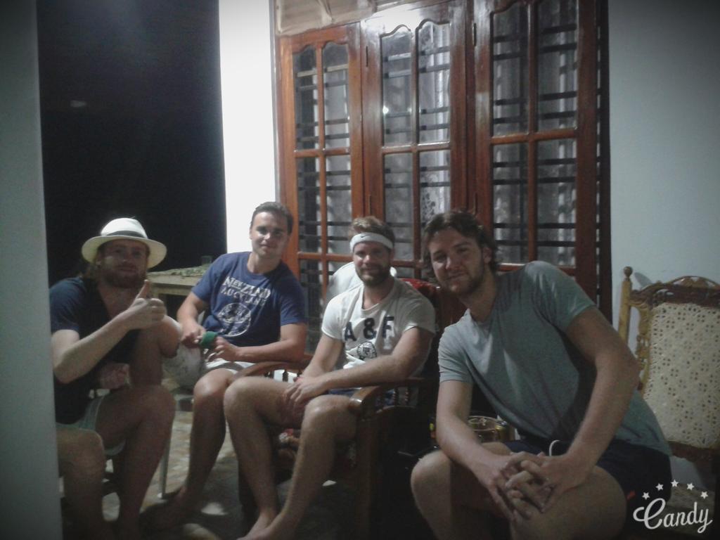 The Bambos Villa Hikkaduwa Ruang foto