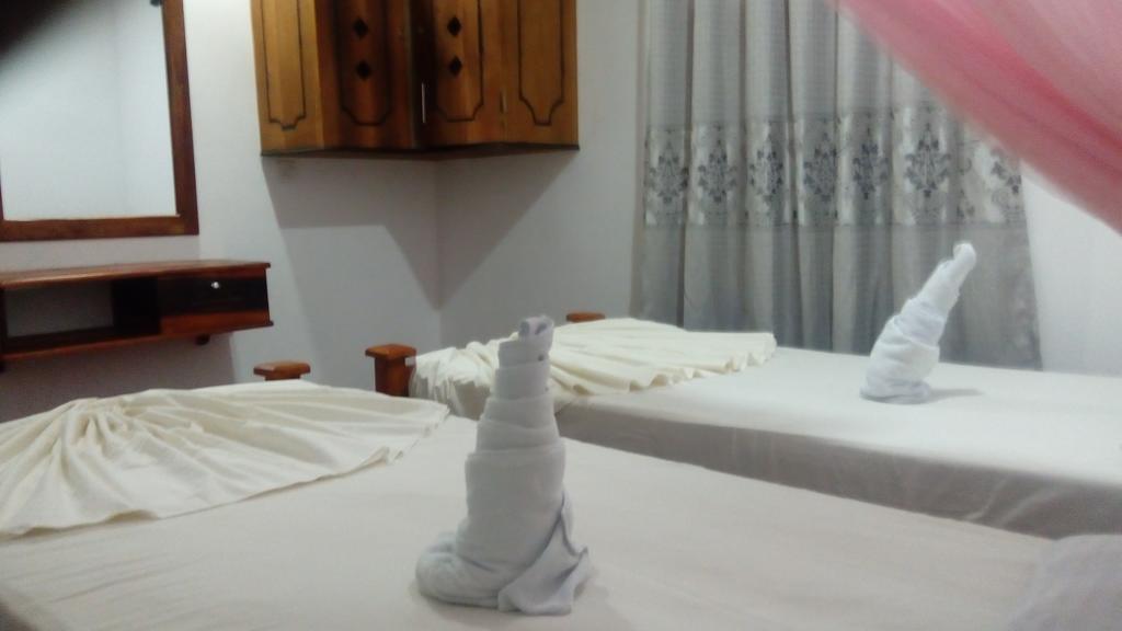 The Bambos Villa Hikkaduwa Bagian luar foto
